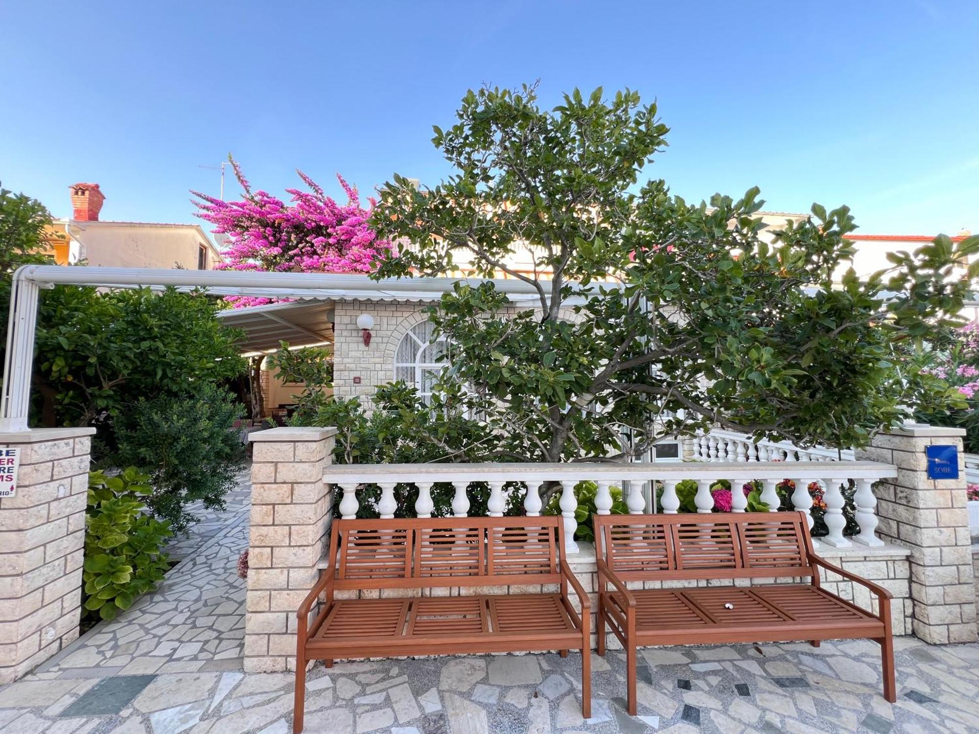 Bed & Breakfast Rab Palit Exterior photo